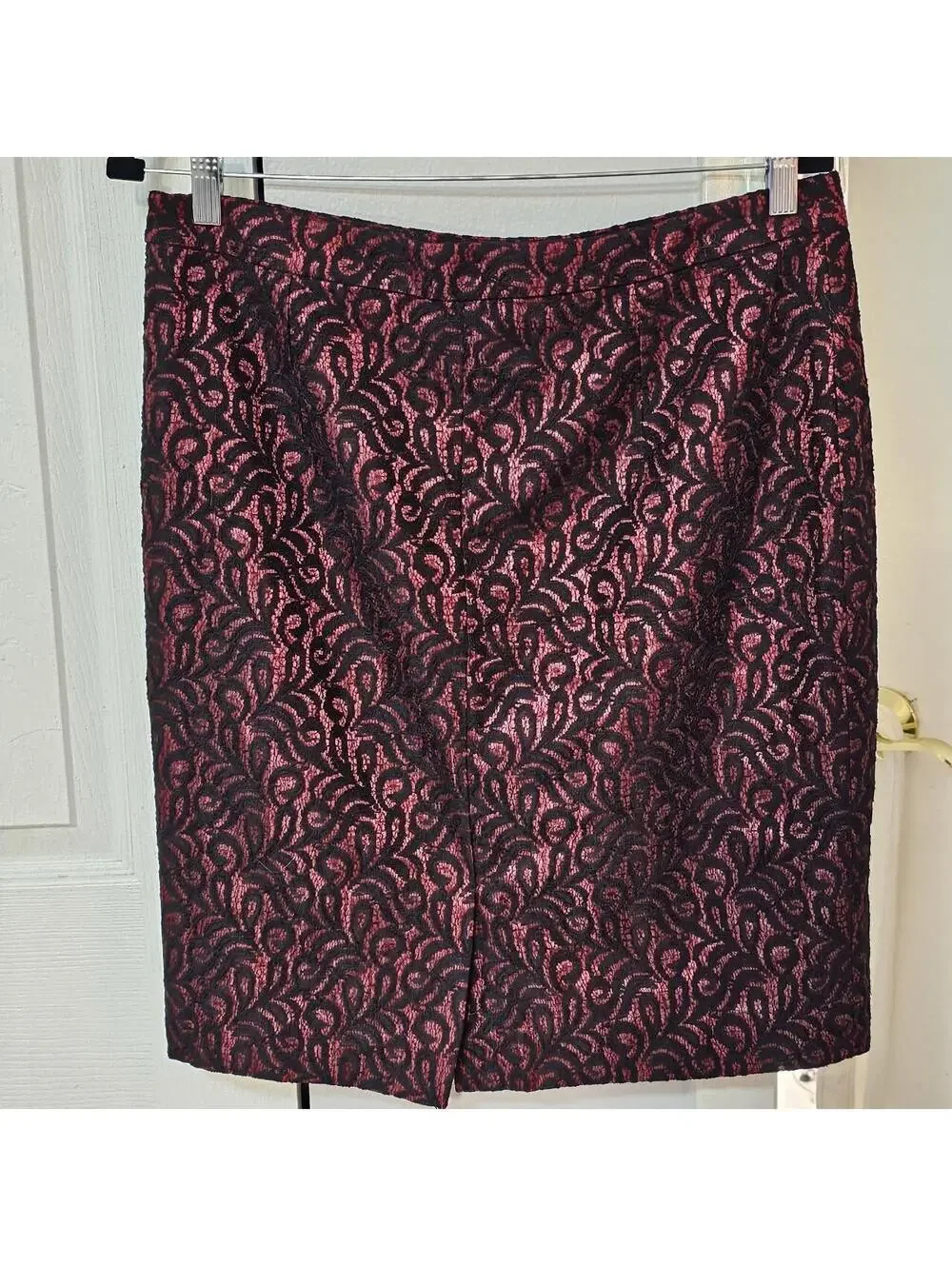THE LIMITED Women's Red and Burgundy Skirt